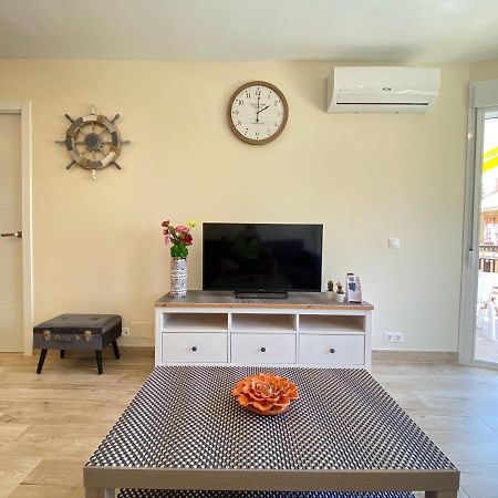 Modern 1 Bedroom Seaside Apartment With Pool Fuengirola Exterior foto