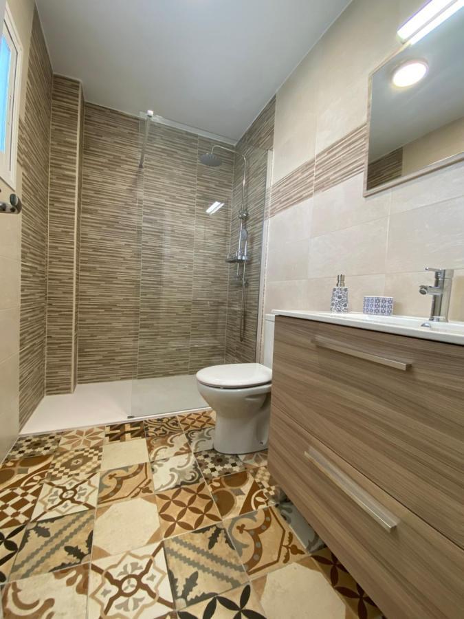 Modern 1 Bedroom Seaside Apartment With Pool Fuengirola Exterior foto